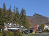 Woodward's Resort