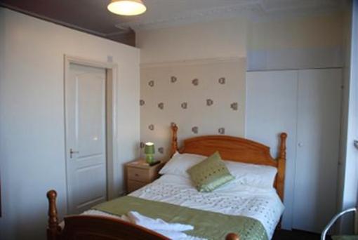 фото отеля Whitecliff Guest House