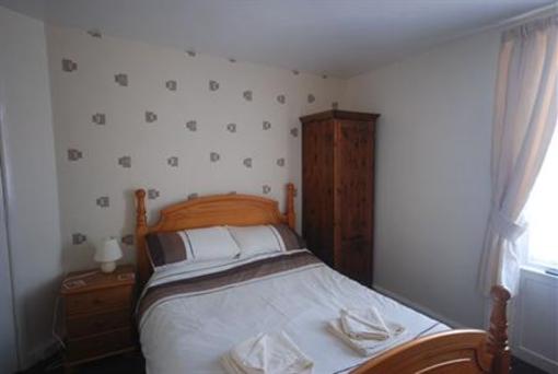 фото отеля Whitecliff Guest House