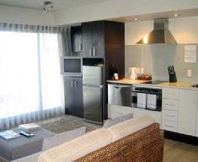 фото отеля Sea Spray Suites
