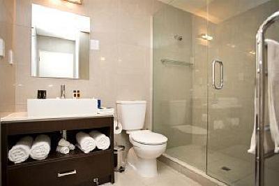 фото отеля Sea Spray Suites
