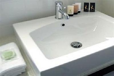 фото отеля Sea Spray Suites