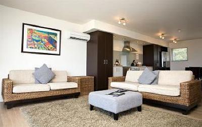 фото отеля Sea Spray Suites