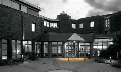 фото отеля Fffz Hotel Duesseldorf