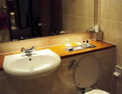 фото отеля Macdonald Craxton Wood Hotel