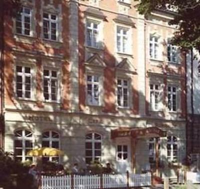 фото отеля Hotel Burghof Hof