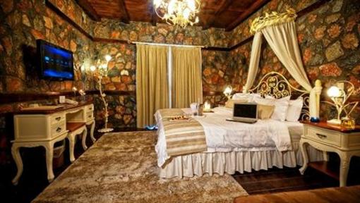 фото отеля Kaimak Inn