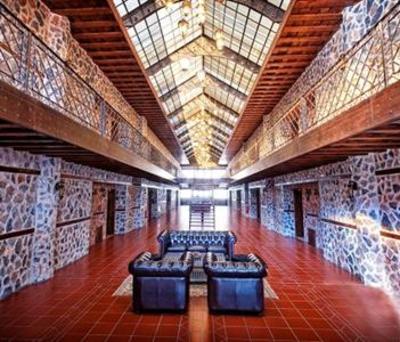 фото отеля Kaimak Inn