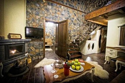 фото отеля Kaimak Inn