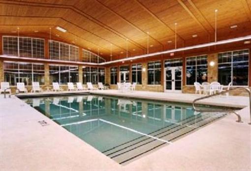 фото отеля Swan Lake Resort Plymouth (Indiana)