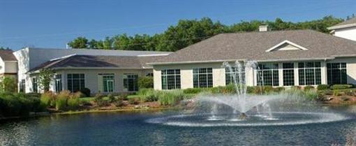 фото отеля Swan Lake Resort Plymouth (Indiana)