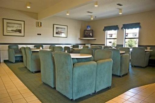 фото отеля BEST WESTERN Clovis Inn and Suites