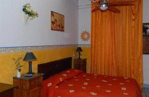 фото отеля Bed and Breakfast Toni e Judy