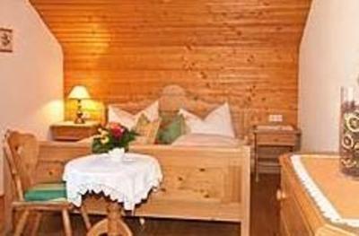 фото отеля Appartements Restaurant Sportalm Bad Kleinkirchheim
