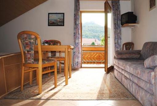 фото отеля Gasthof Lowen Hechingen
