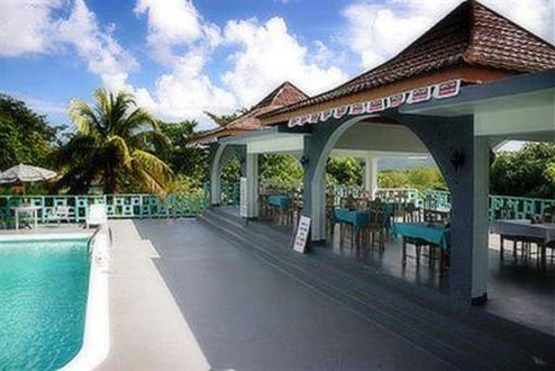 фото отеля Coral Seas Garden