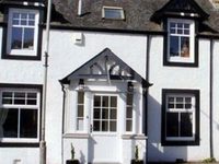 Hollyburn House Bed and Breakfast