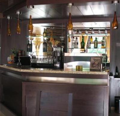 фото отеля Villa Cherven Guesthouse Teteven