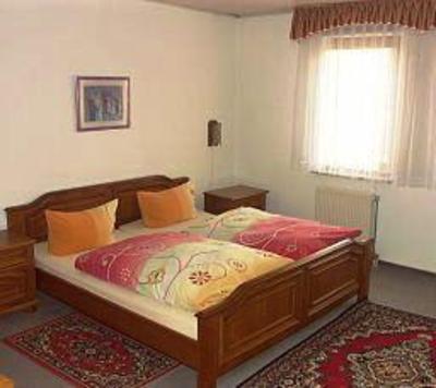 фото отеля Hotel Hohenzollern Monchenholzhausen