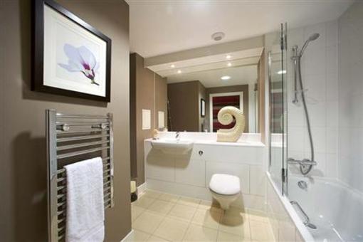 фото отеля Gallions Road Apartments