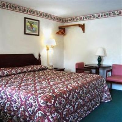 фото отеля Lenox Inn