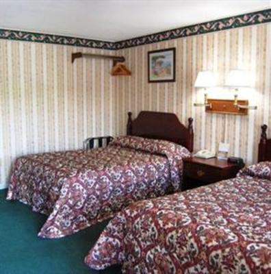 фото отеля Lenox Inn