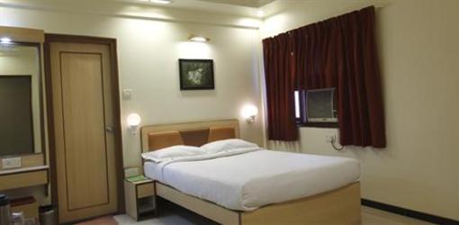 фото отеля Hotel Suyash Deluxe
