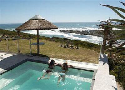 фото отеля Crayfish Lodge Sea & Country Guest House Gansbaai