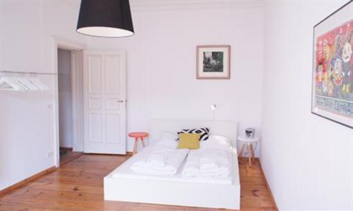 фото отеля Feels Like Home Apartment Prenzlauer Berg Berlin