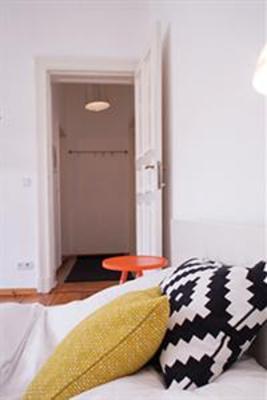 фото отеля Feels Like Home Apartment Prenzlauer Berg Berlin