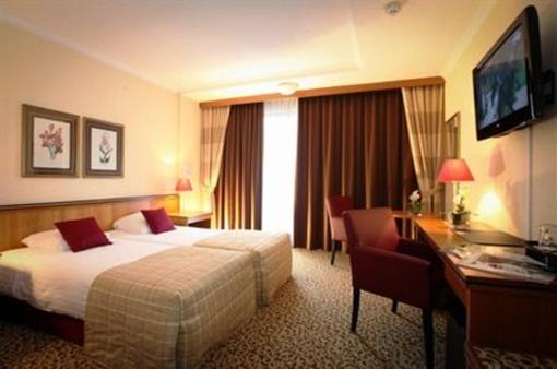 фото отеля Hotel-Restaurant Nivelles-Sud