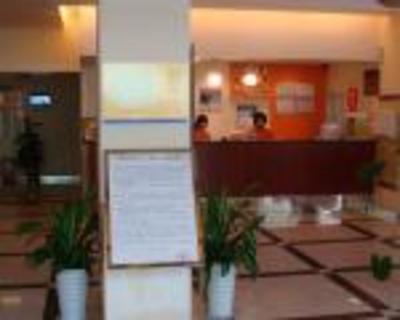фото отеля 7Days Inn Lingjiaohu Wanda Square