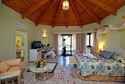 фото отеля Grand Palladium White Sand Resort & Spa