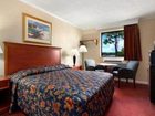 фото отеля Super 8 Suffolk Tidewater