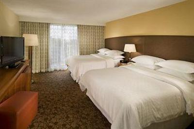 фото отеля Sheraton Suites Tampa Airport Westshore