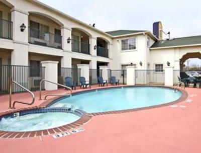 фото отеля Super 8 Motel Canton (Texas)