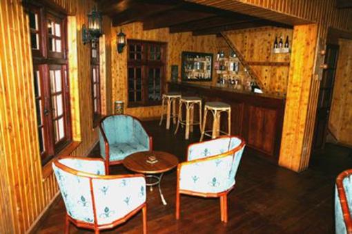фото отеля Alpine Hotel Nuwara Eliya