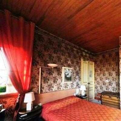 фото отеля Relais Saint Roch Hotel Saint-Alban-sur-Limagnole