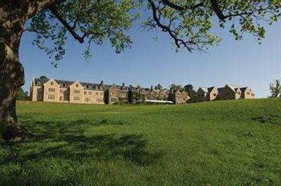 фото отеля South Lodge Hotel Lower Beeding Horsham (England)