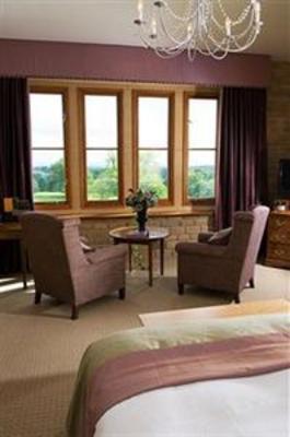 фото отеля South Lodge Hotel Lower Beeding Horsham (England)