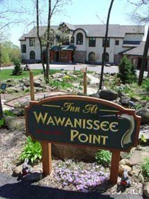 фото отеля Inn at Wawanissee Point