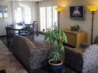 фото отеля Econo Lodge McPherson