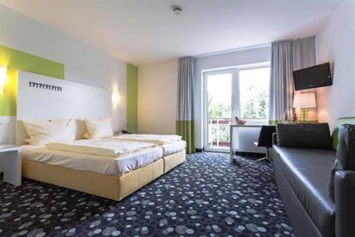 фото отеля Hotel Fliegendes Klassenzimmer