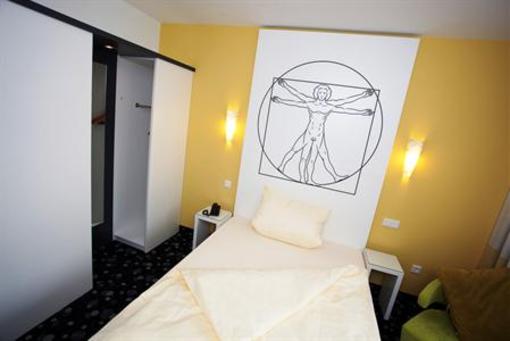 фото отеля Hotel Fliegendes Klassenzimmer