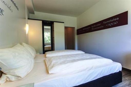 фото отеля Hotel Fliegendes Klassenzimmer