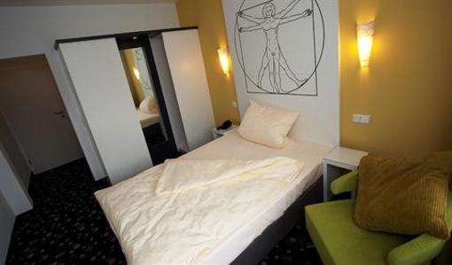 фото отеля Hotel Fliegendes Klassenzimmer