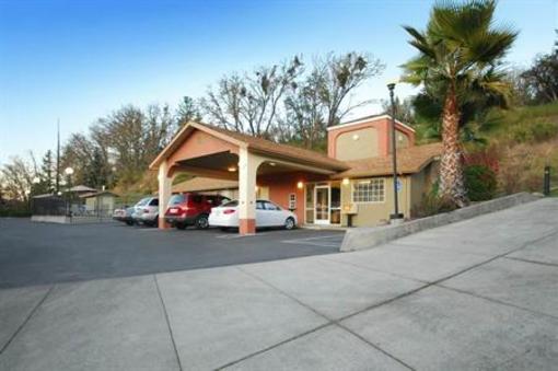 фото отеля BEST WESTERN Willits Inn
