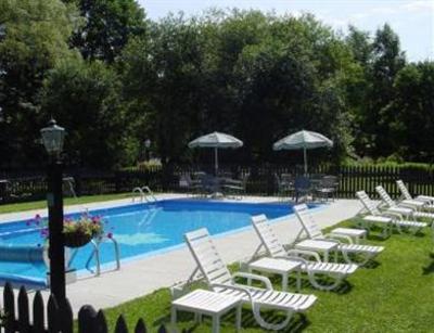 фото отеля Maple Terrace Motel