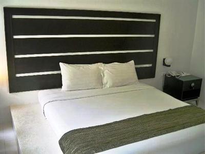 фото отеля Nai Yang Beach Resort Phuket