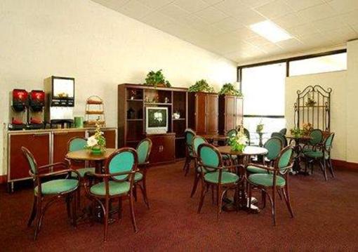 фото отеля Rodeway Inn Orange Park